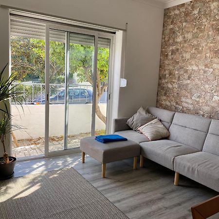 Vila Casa Em Charneca De Caparica Exteriér fotografie